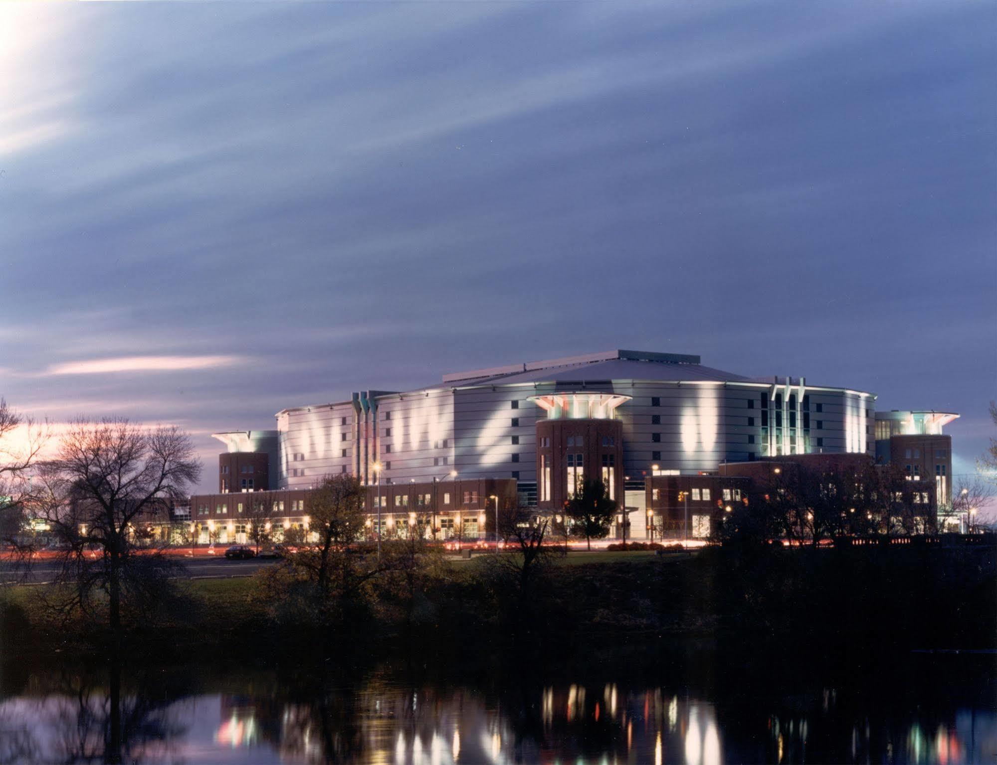Springhill Suites By Marriott Columbus Osu Экстерьер фото